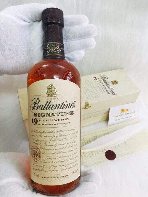Ballantine's Signature 19 Year Old (1)