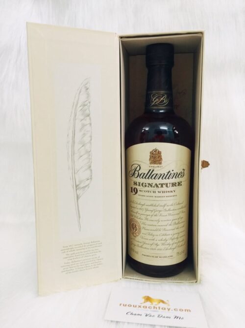 Ballantine's Signature 19 Year Old 7 Ballantine's Signature 19 Year Old (3)