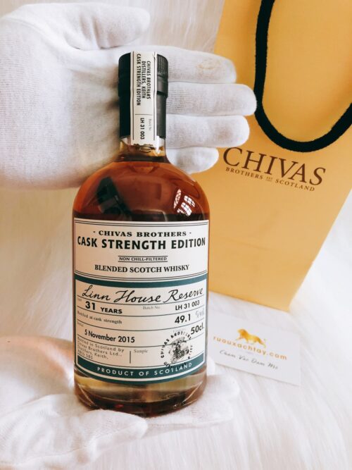 Chivas 31yo Cask Strength Edition - Linn House Reserve (1)