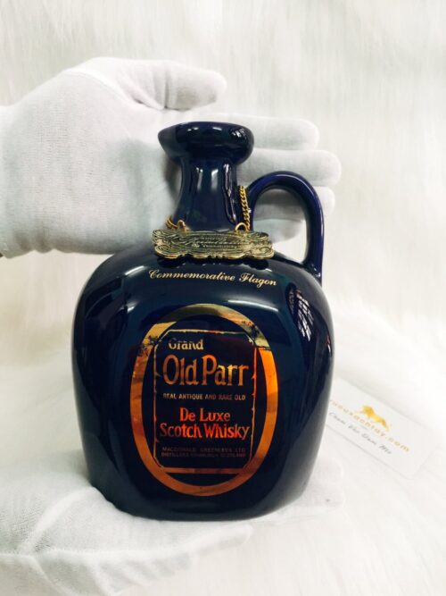 Grand Old Parr Commemorative Flagon (1)