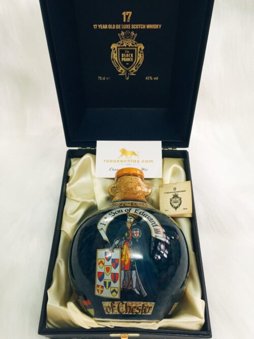 The Black Prince - 17 Year Old Decanter (1)