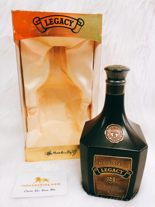 Mackinlay's Legacy 21yo Blended Scotch Whisky (3)
