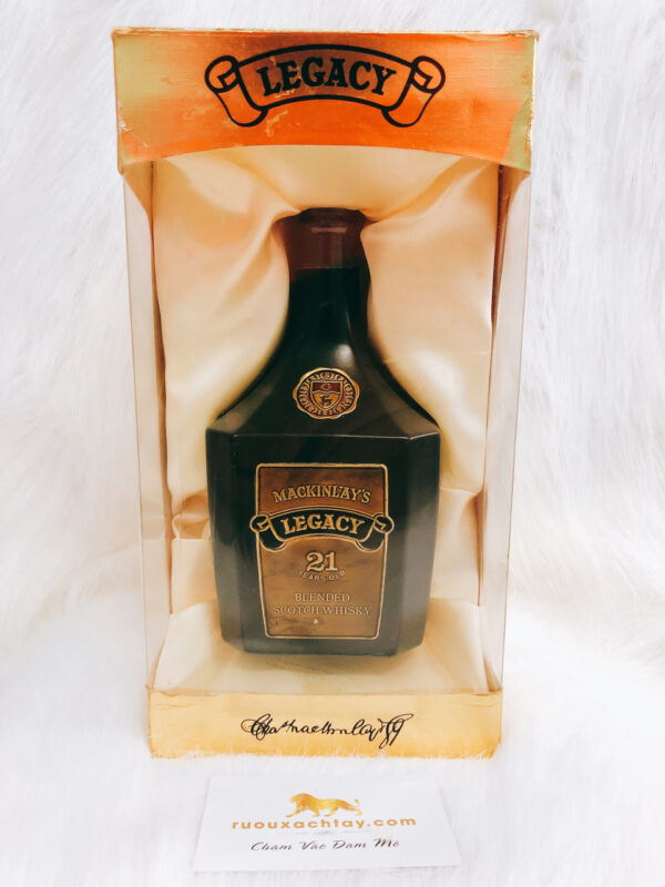 Mackinlay's Legacy 21yo Blended Scotch Whisky (4)