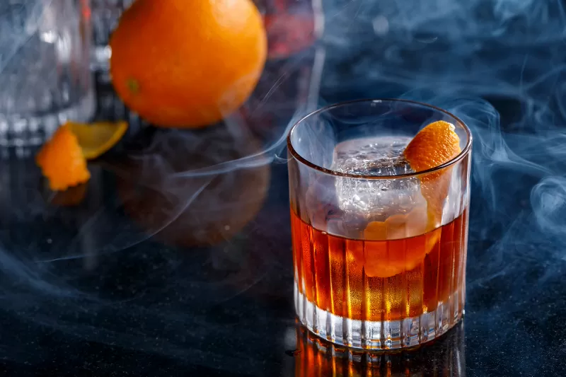 Ý Tưởng Pha Chế Rượu Jagermeister Dễ Dàng 9 Jagermeister Old-Fashioned