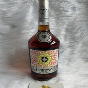 Hennessy VS - Ryan McGinness Limited Edition Cognac (2)