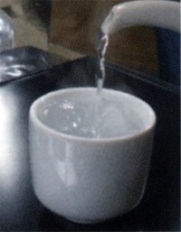 Uống Shochu - Soju kiểu Kanzarokku