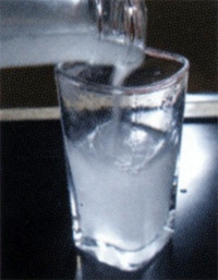 Uống Shochu - Soju kiểu mát lạnh