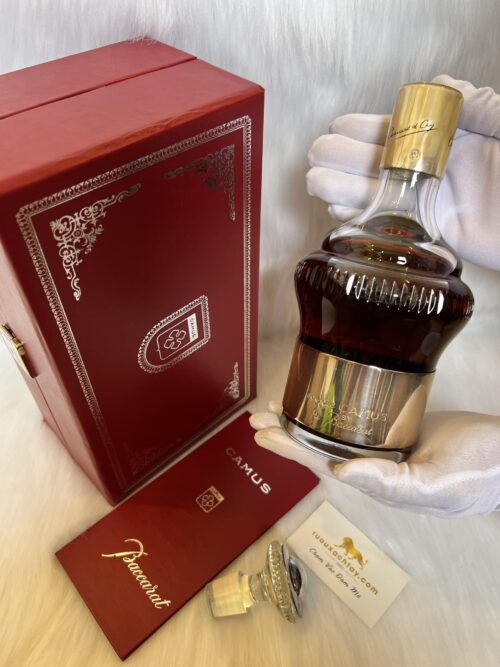 Camus Baccarat Silver (1)