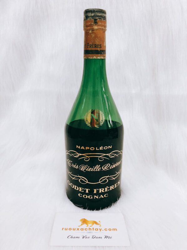 Godet Frères Cognac Napoleon Tres Vieille Reserve (2)