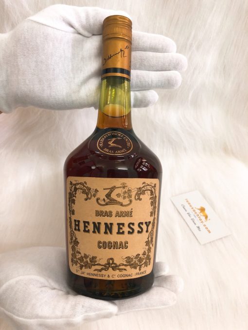 Hennessy Bras Arme Cognac V2 (1)