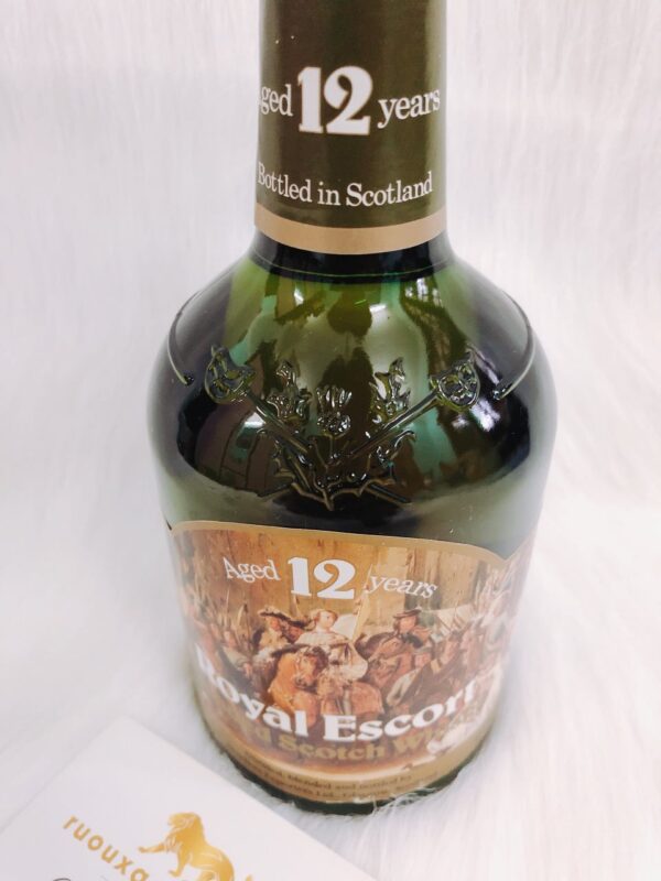 Royal Escort 12 năm Scotch Whisky V2 - 2