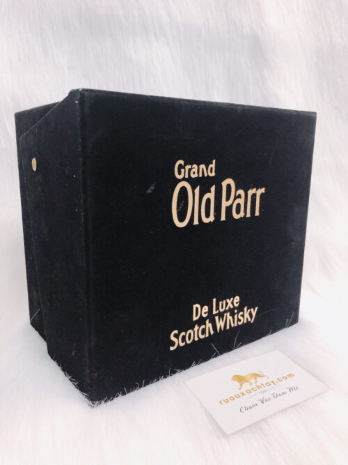 Grand Old Parr Deluxe Scotch Whisky Gold Jug (6)