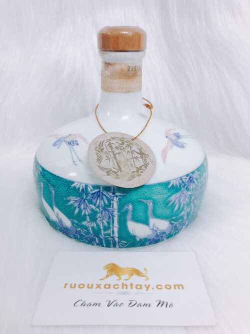 Super Nikka Yiroe Bottle (3)