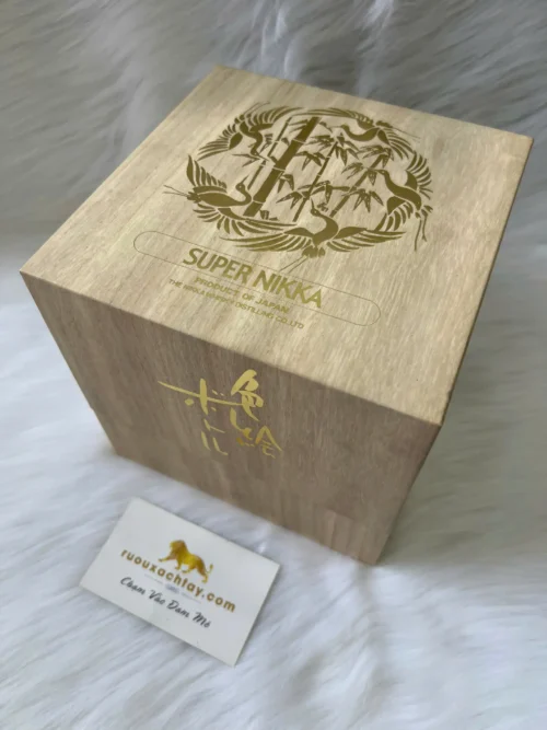 Super Nikka Yiroe Bottle (5)