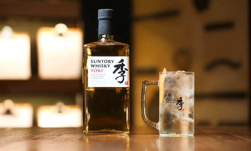 rượu whisky nhật suntory