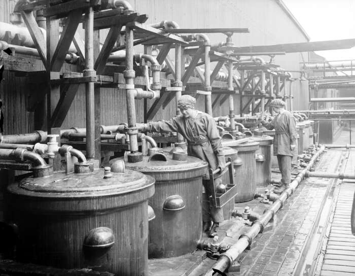 Nguồn gốc rượu Rum: Tìm hiểu về lịch sử và nguồn gốc của loại rượu đặc trưng này 3 nguồn gốc rượu Rum