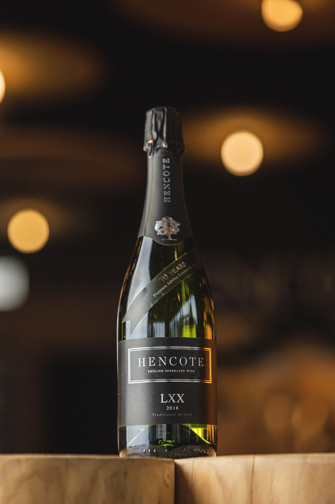 Rượu Champagne Nho: Khám phá hương vị từ nguyên liệu làm Champagne 3 rượu Champagne nho