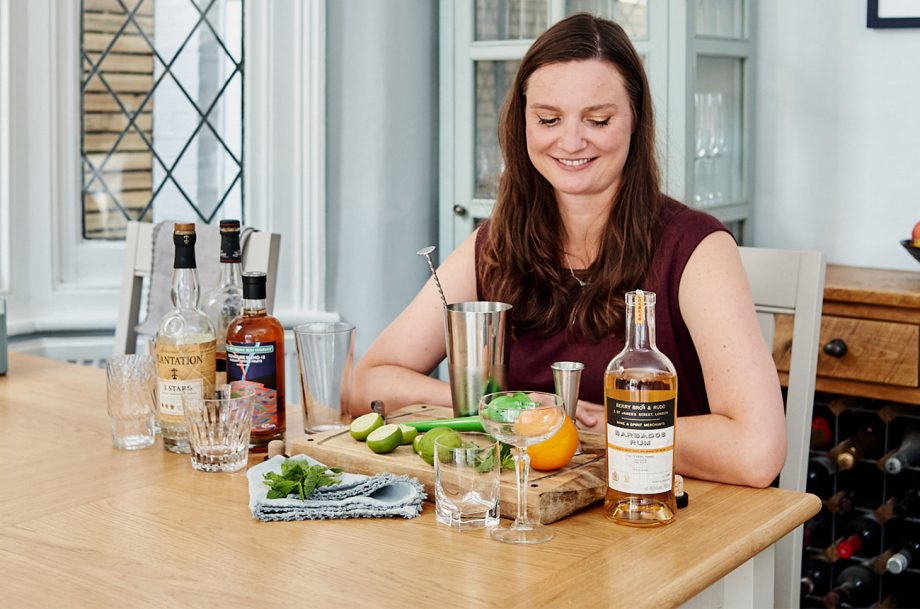 Cách làm rượu Rum tại nhà: Hướng dẫn và bước sóng để tạo ra rượu Rum thủ công 3 cách làm rượu Rum tại nhà