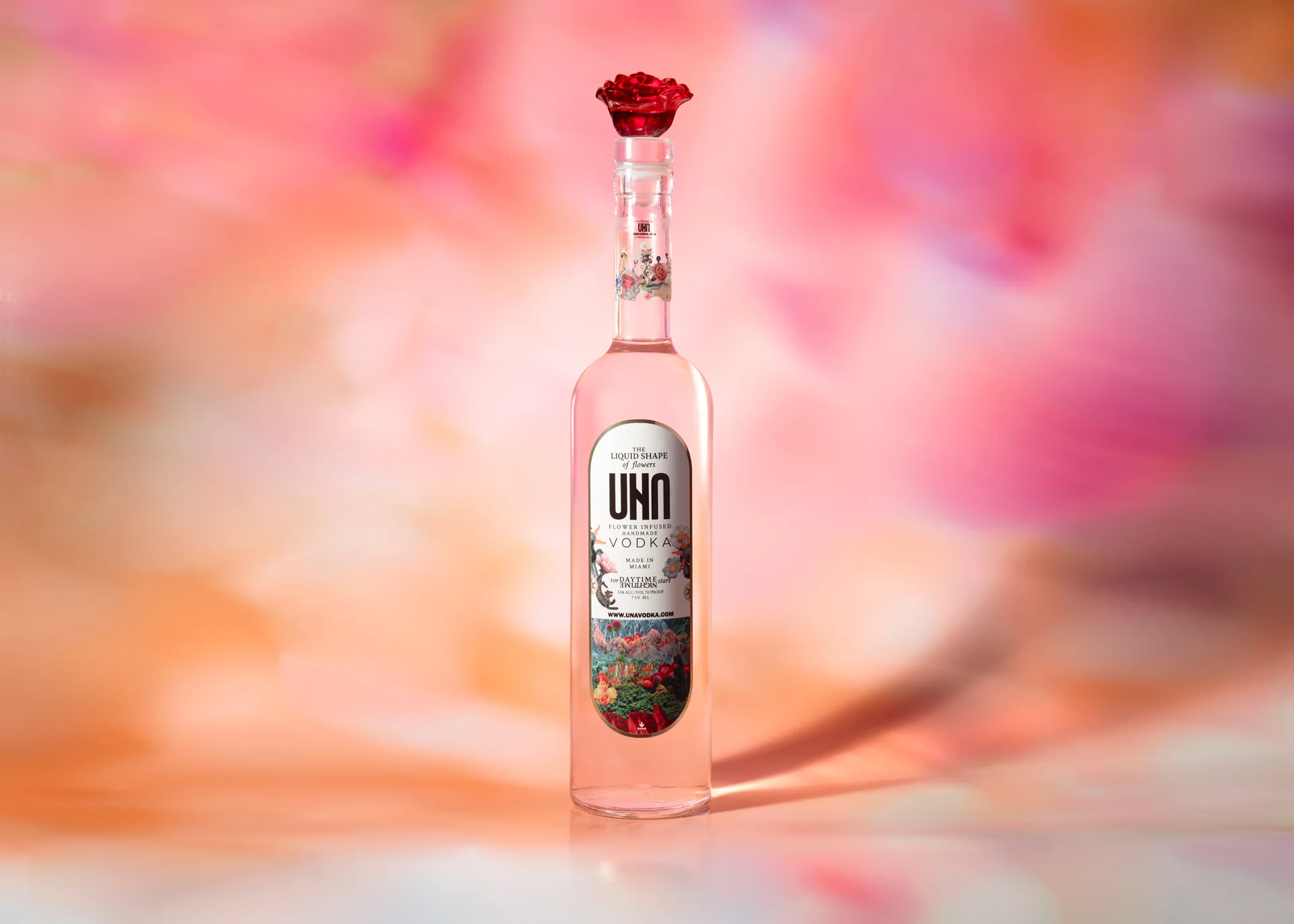 Cách mở nút chai rượu Vodka: Bí quyết đơn giản và an toàn 3 Cách mở nút chai rượu Vodka
