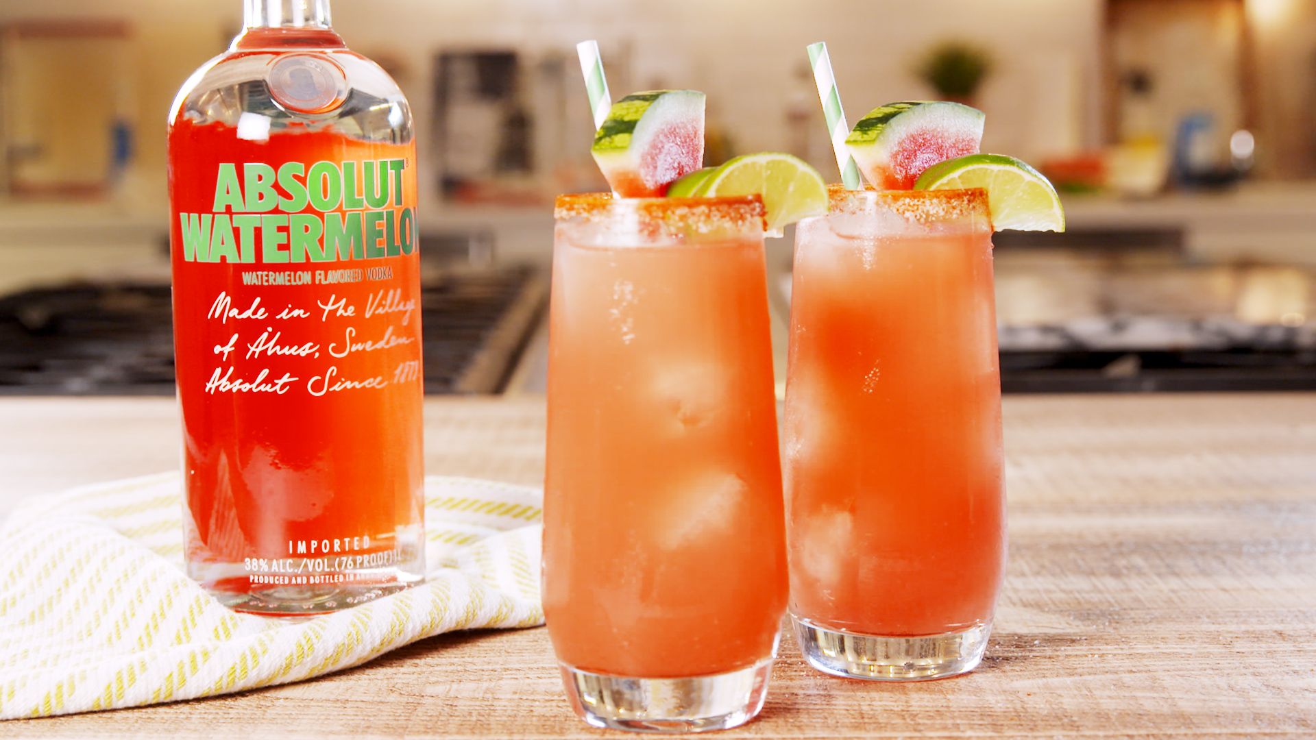 Pha chế rượu Vodka: 3 Kỹ thuật và công thức để tạo ra những hương vị tuyệt vời 2 pha chế rượu Vodka