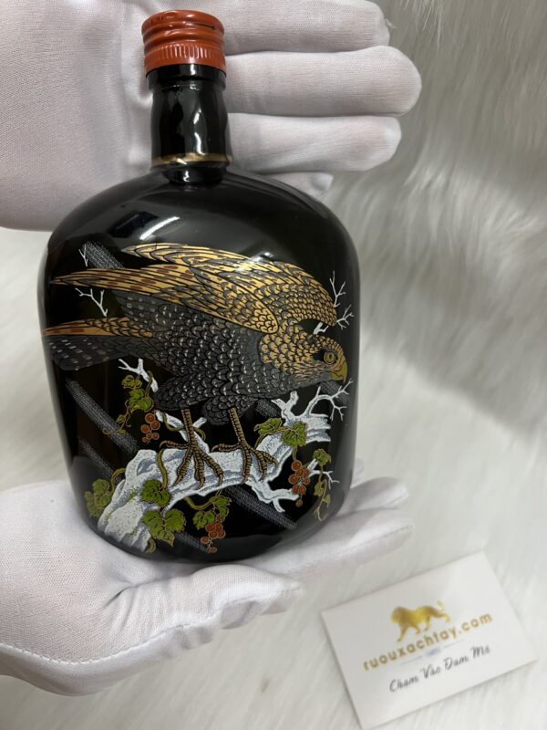 Suntory Old Whisky Special Design Hawk 1 (1)