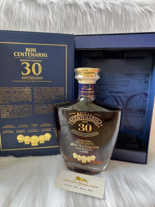 Centenario 30 Years Limited Edition Premium Rum (4)