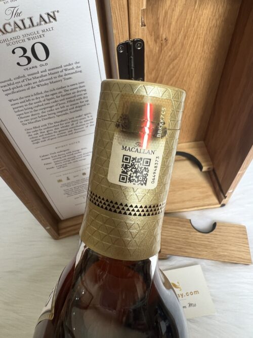 Macallan 30 Sherry Oak 2022 Release (4)