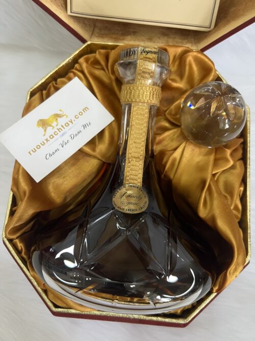 Hardy Noces d'Or Captain's Decanter V2 (2)