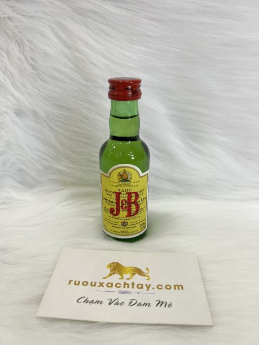 Rượu Mini J & B Rare Blended Scotch Whisky 2