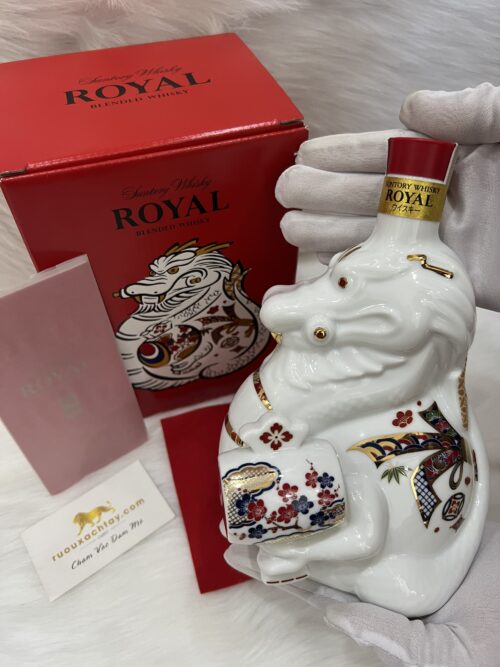 Suntory Royal Whisky Limited Edition 2024 – Dragon (1)