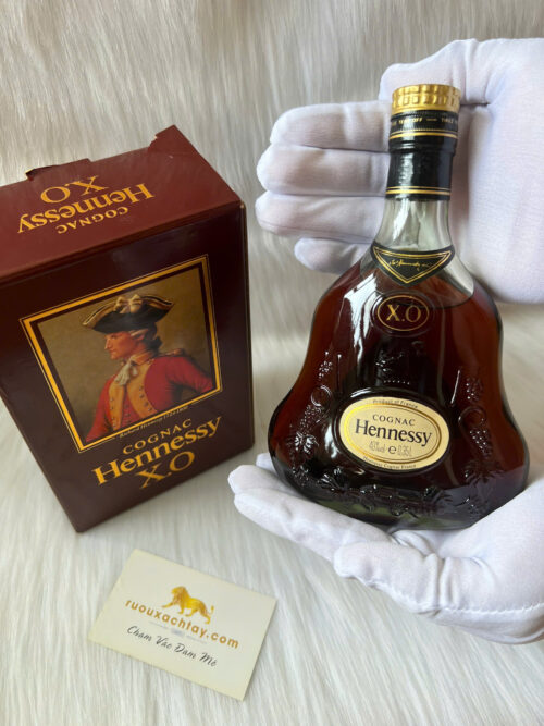 Hennessy XO Nắp Vàng Chai Xanh 350ml (1)