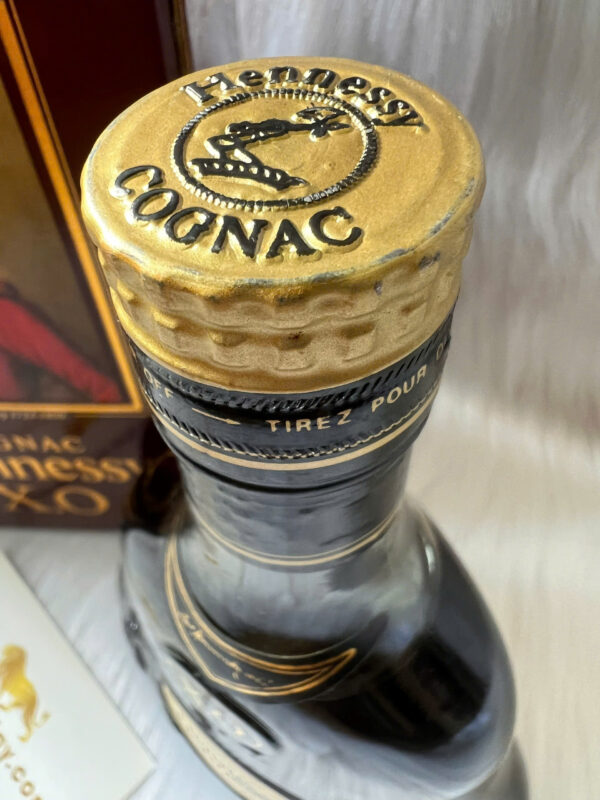 Hennessy XO Nắp Vàng Chai Xanh 350ml (2)