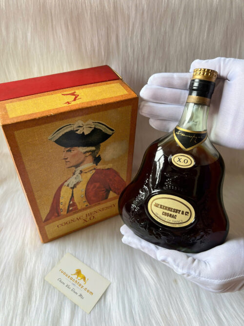 JA Hennessy XO Nắp Vàng Chai Xanh 700ml (1)