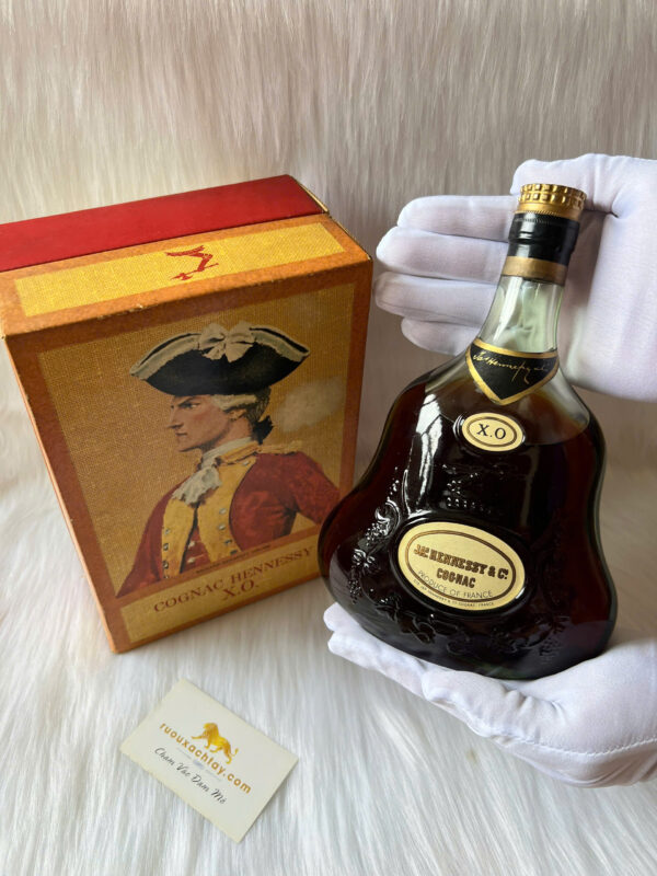 JA Hennessy XO Nắp Vàng Chai Xanh 700ml (1)