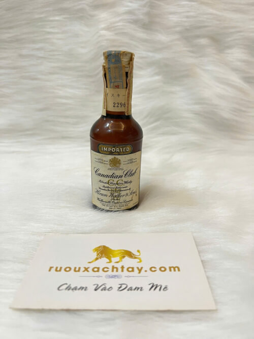 Rượu Mini Canadian Club Whiskey 1970s