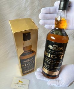 Blended Scotch Whisky Big T 1970s (1)