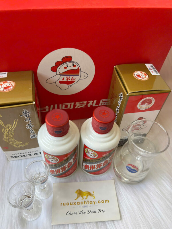 Bộ Quà Tặng Rượu Mao Đài Phi Thiên (2)