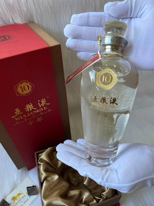 Rượu Ngũ Lương Dịch 10 Năm (2)
