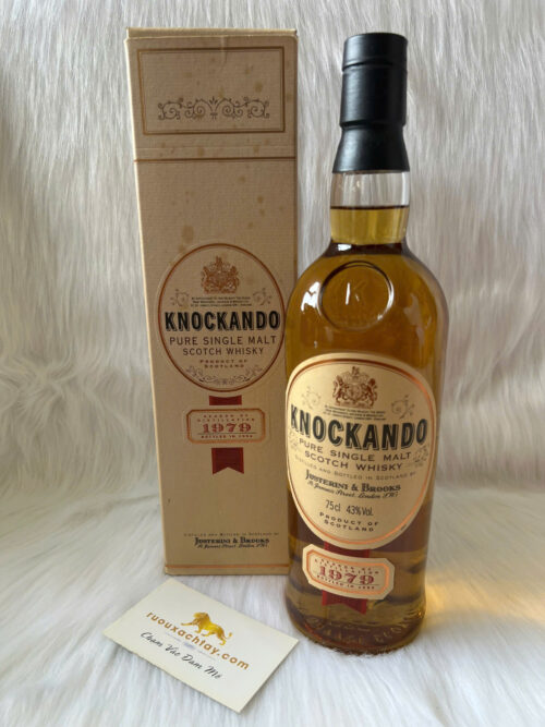 Single Malt Knockando 1979 Bottled 1994 (4)