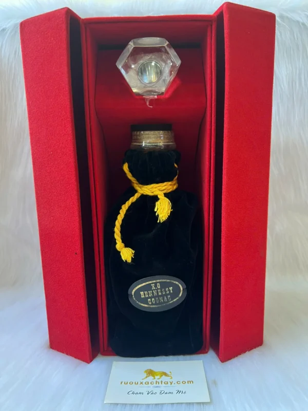 Cognac XO Hennessy Carafe Baccarat (5)