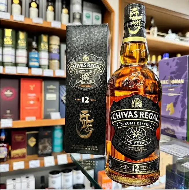Chivas Regal Takumi Reserve 12yo 2024 12 Chivas Regal Takumi Reserve 12yo tại cửa hàng rượu ở Nhật
