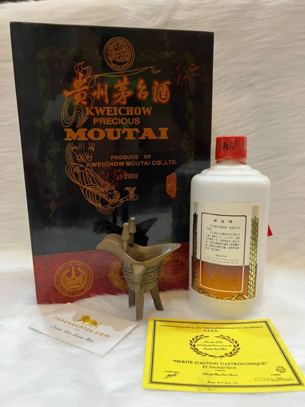 Mao Đài Phi Thiên Kho Báu 2002 (5)