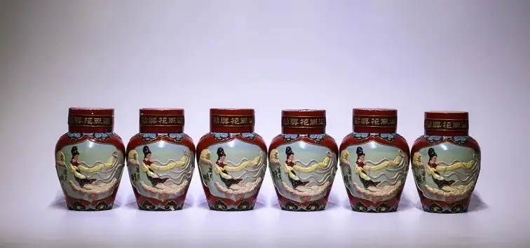 Bộ Sưu Tập Đặc Biệt Rượu Thiệu Hưng Hoa Điêu Huadiao Nổi Tiếng 5 1998-2001 Rượu Gugue Longshan Thiệu Hưng Huadiao được sản xuất đặc biệt cho các bữa tiệc cấp nhà nước (hoa tiết tiên nữ bay)