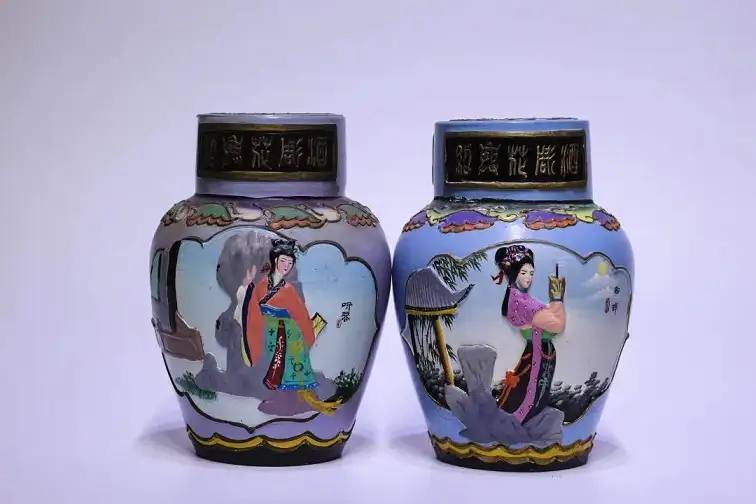 Bộ Sưu Tập Đặc Biệt Rượu Thiệu Hưng Hoa Điêu Huadiao Nổi Tiếng 27 Rượu Thiệu Hưng Huadiao do Nhà máy rượu Thiệu Hưng Wangbaohe sản xuất vào những năm 1980 và 1990