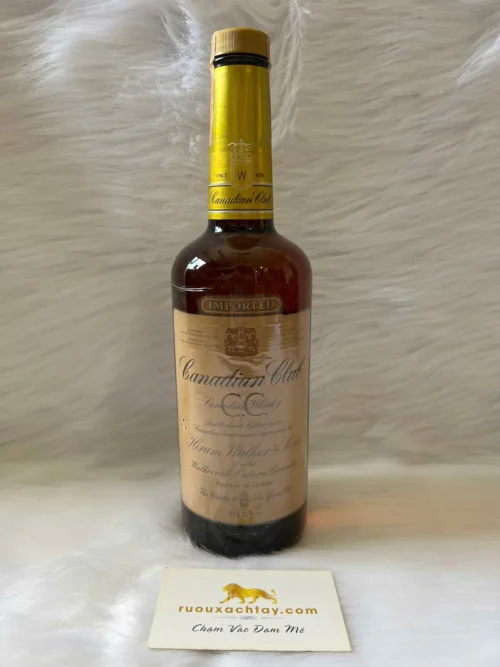 Canadian Club Whisky 1983 75cl (5)