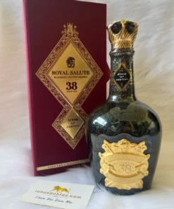 Chivas Royal Salute 38 Năm 2025 (1)