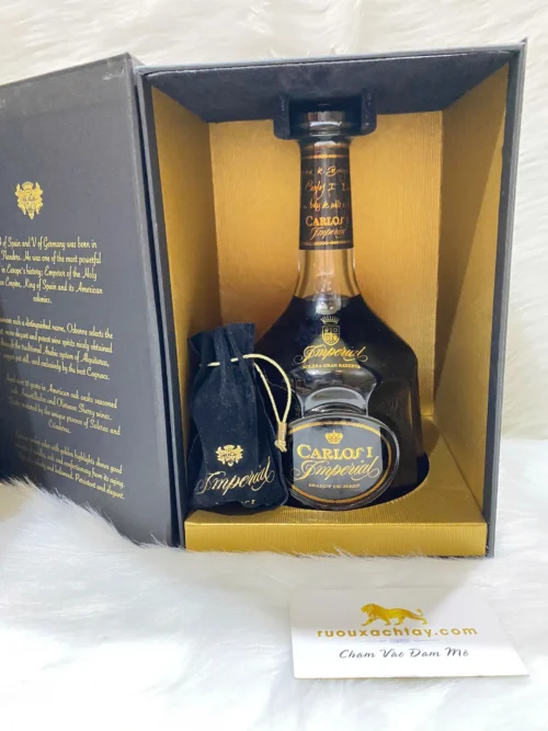 Brandy De Jerrez Carlos I Imperial Solera Gran Reserva (4)