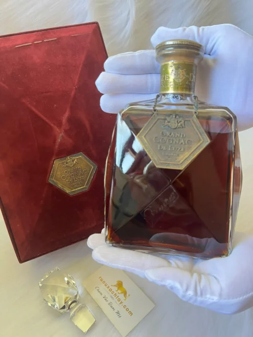 Cognac De Luze Grand Cognac Baccarat Decanter (1)
