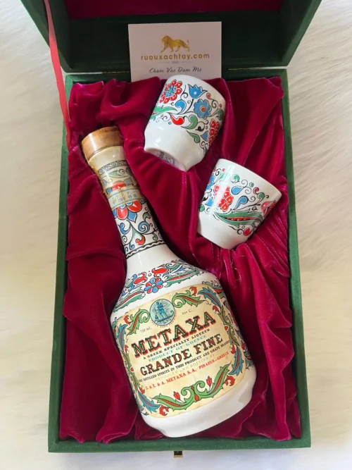 Metaxa Grande Fine Greek Brandy Gift Set (3)