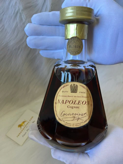 Napoleon Courvoisier Cognac Baccarat Decanter 40% 75cl (1)